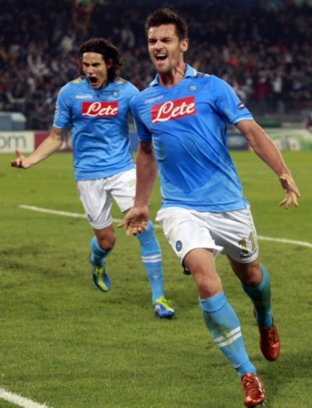 的斗殴场面 的斗殴场面