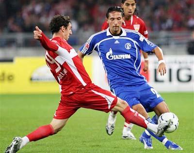 尤其突出 尤其突出